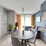 Blue Mandarin - Chlebova Apartmán Gdaňsk