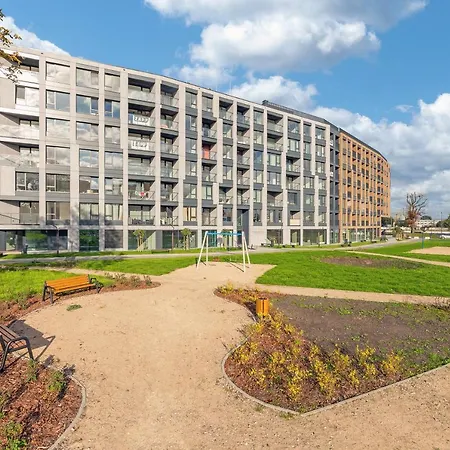 Blue Mandarin - Chlebova Apartment