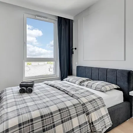 Blue Mandarin - Chlebova