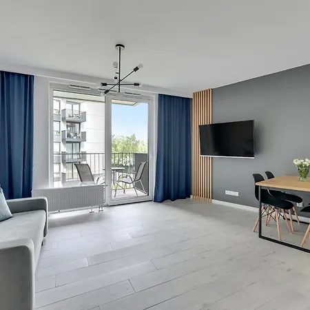 Blue Mandarin - Chlebova Apartment *