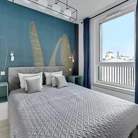 Blue Mandarin - Chlebova Apartment *