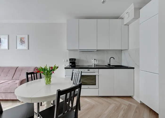 Blue Mandarin - Chlebova * غدانسك